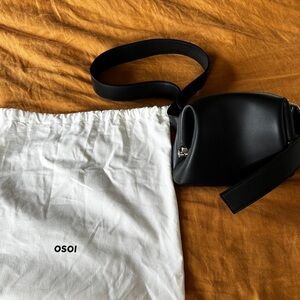 Osoi Pecan Brot Black